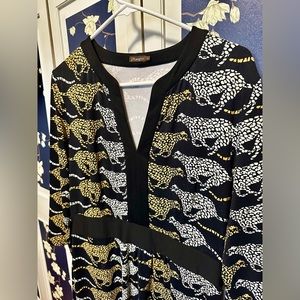 J McLaughlin leopard print v-neck dress. Size L.